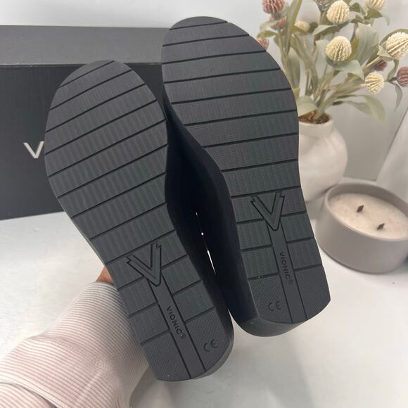 Vionic Sereno Wedge Slip On Black Nubuck Pumps I8693L1001 Women's 10 Wide - Picture 9 of 11